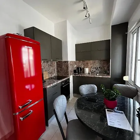 Kouros Center V Apartamento